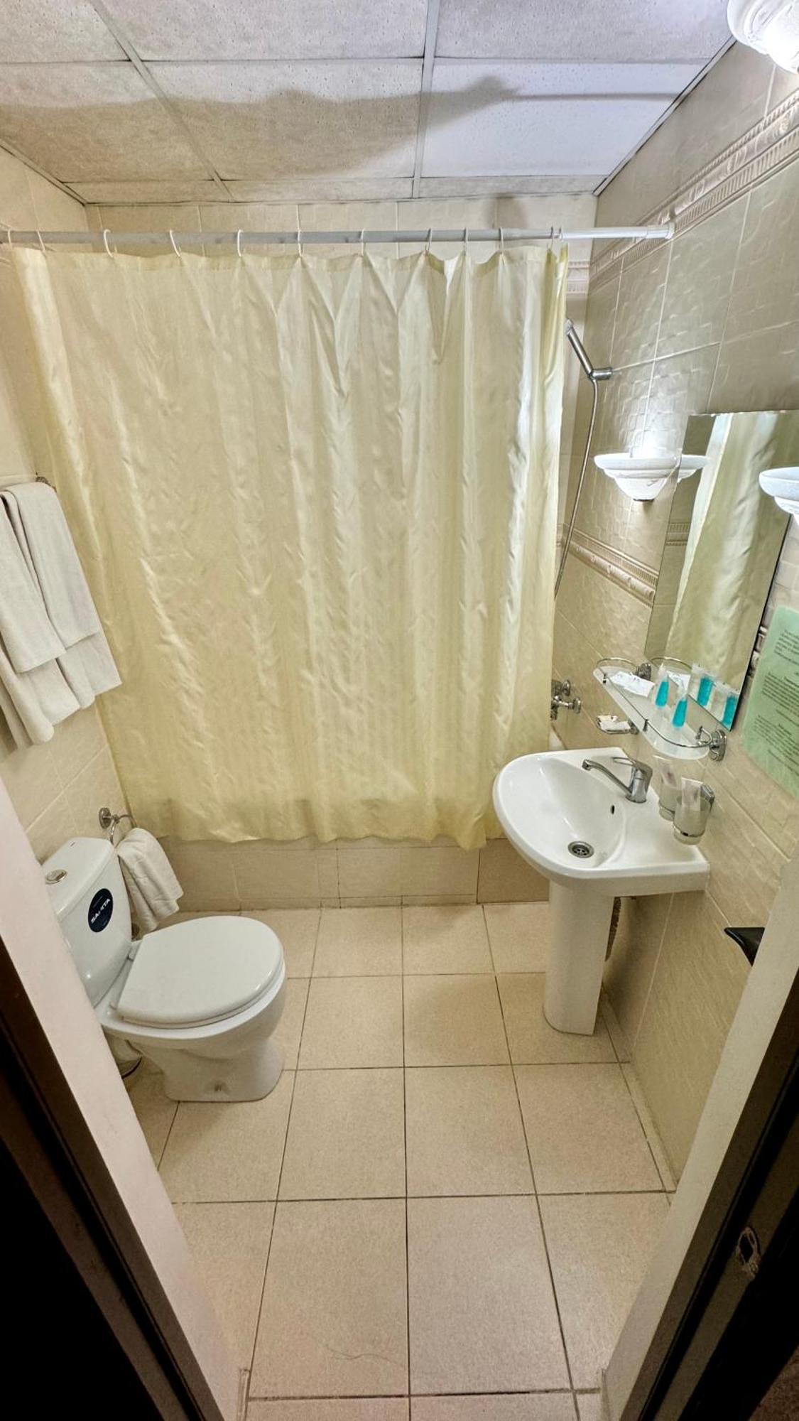 Hotel Zhambyl Taraz Εξωτερικό φωτογραφία