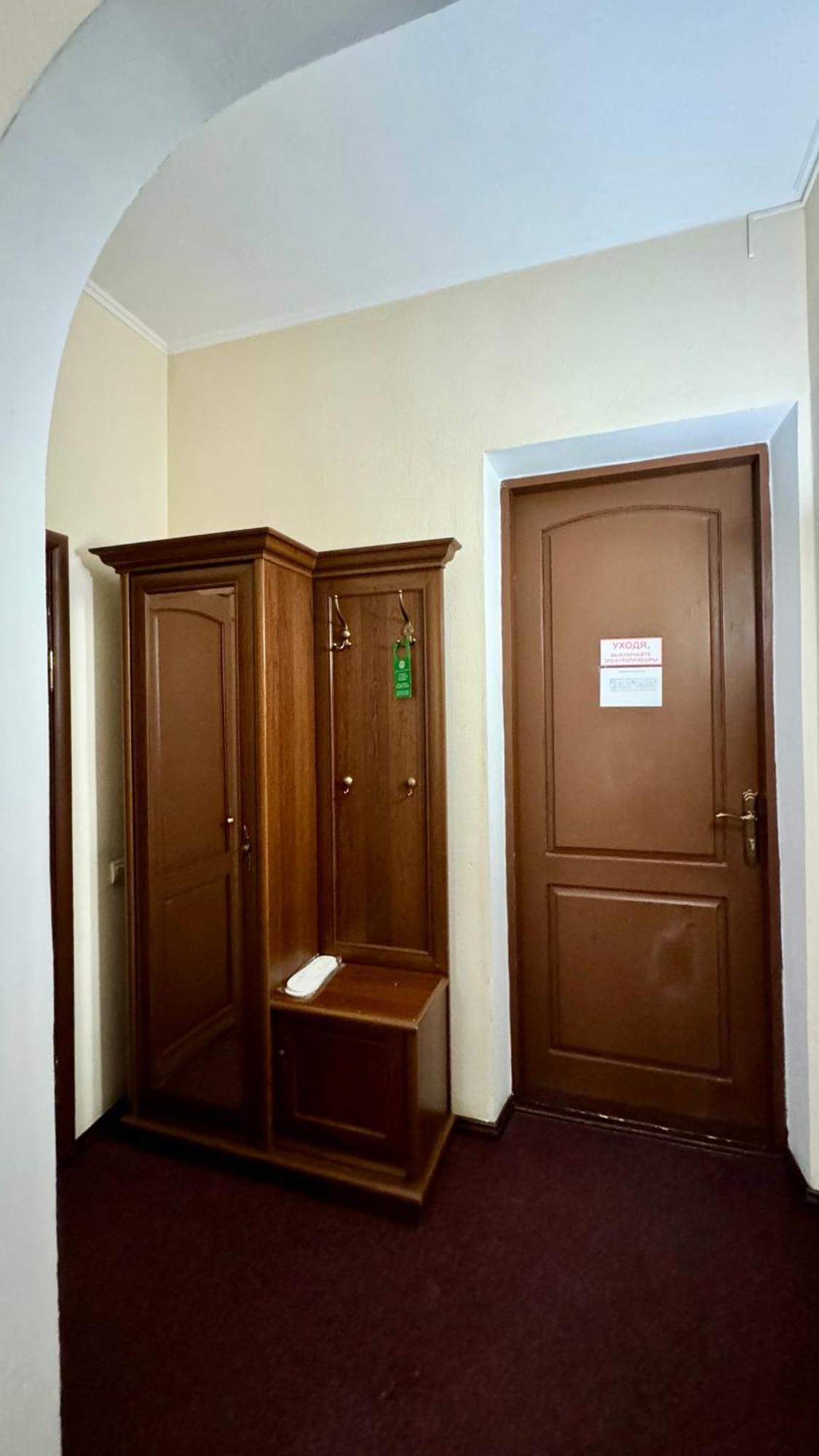 Hotel Zhambyl Taraz Εξωτερικό φωτογραφία